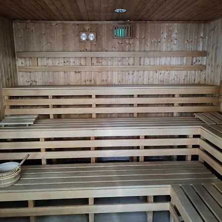 Oázis Wellness Apartman Hajdúszoboszló Exterior foto