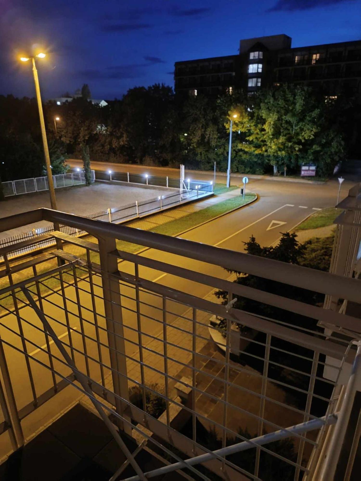 Oázis Wellness Apartman Hajdúszoboszló Habitación foto