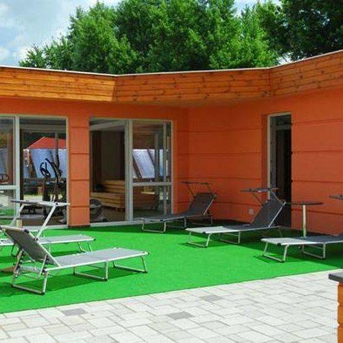 Oázis Wellness Apartman Hajdúszoboszló Exterior foto